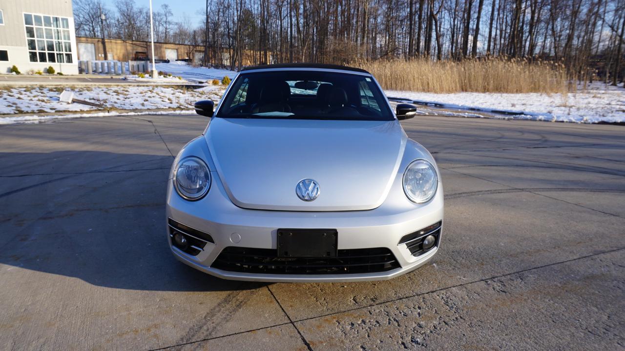 Volkswagen Beetle Convertible 2dr DSG 2.0T PZEV 2013