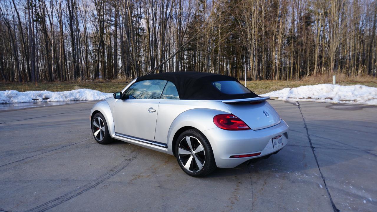 Volkswagen Beetle Convertible 2dr DSG 2.0T PZEV 2013