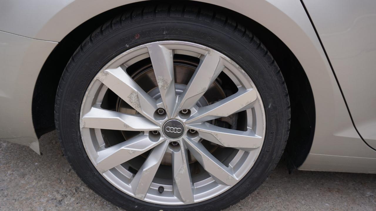 Audi A4 2.0 TFSI Auto Premium quattro AWD 2017