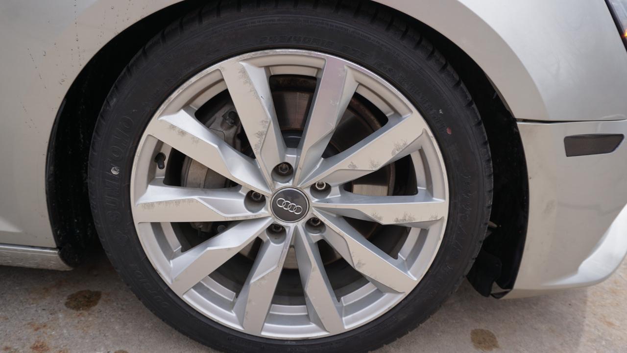 Audi A4 2.0 TFSI Auto Premium quattro AWD 2017