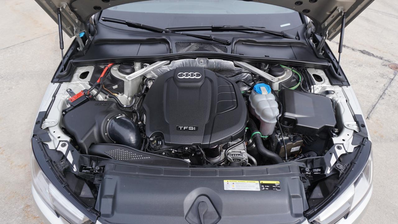 Audi A4 2.0 TFSI Auto Premium quattro AWD 2017