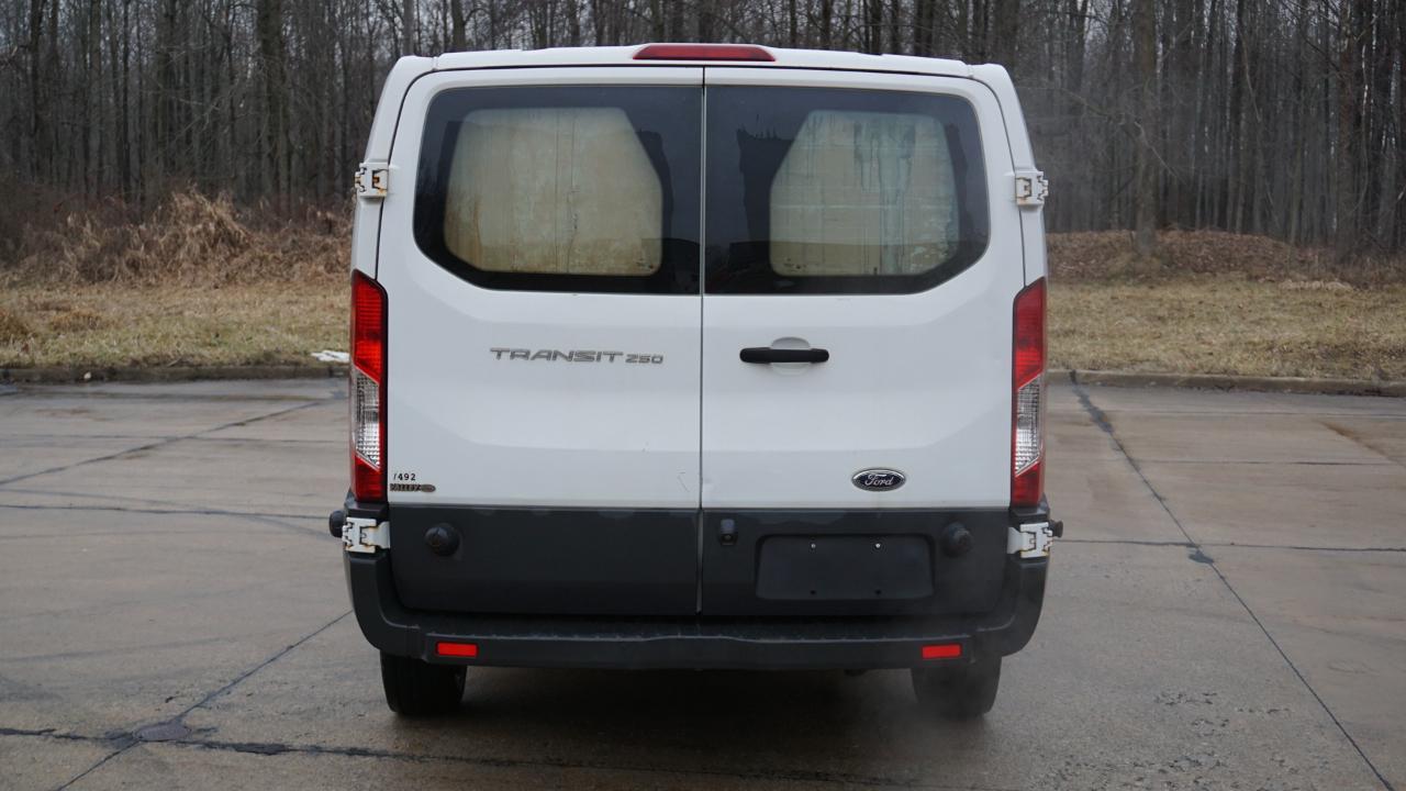 Ford Transit Van T-250 148" Low Rf 9000 GVWR Swing-Out RH Dr 2017