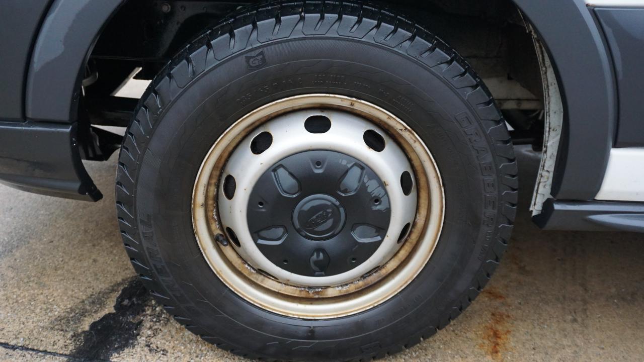 Ford Transit Van T-250 148" Low Rf 9000 GVWR Swing-Out RH Dr 2017