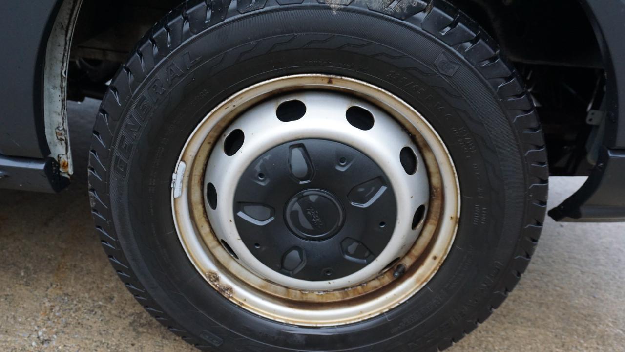 Ford Transit Van T-250 148" Low Rf 9000 GVWR Swing-Out RH Dr 2017