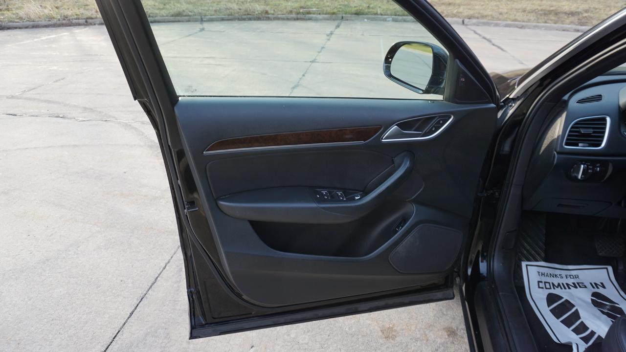 Audi Q3 quattro 4dr Premium Plus 2016