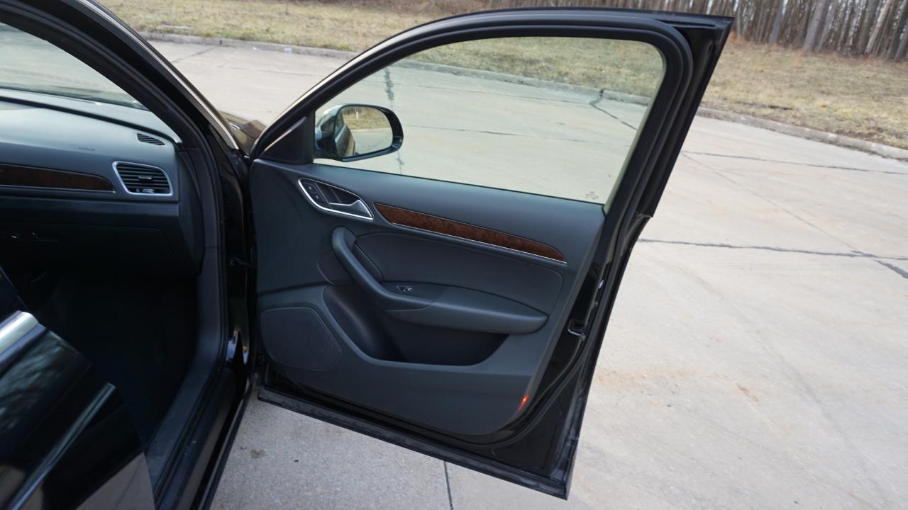 Audi Q3 quattro 4dr Premium Plus 2016