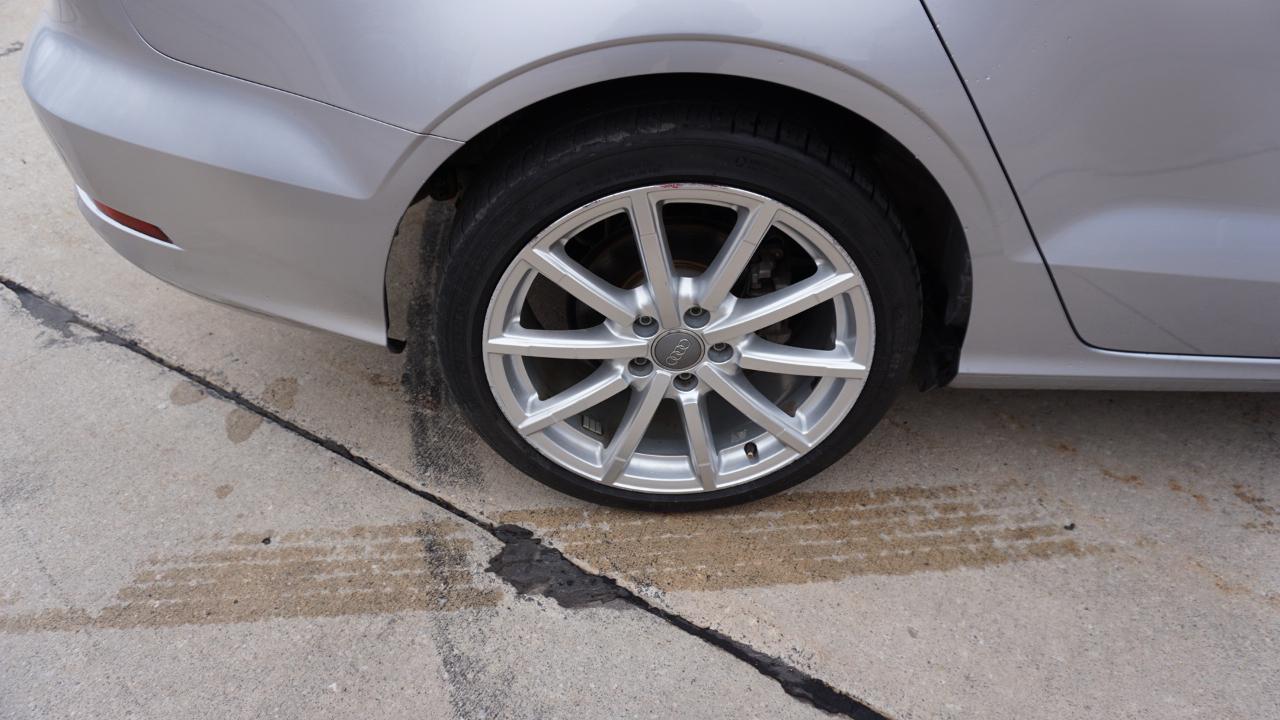 Audi A3 4dr Sdn quattro 2.0T Premium Plus 2015