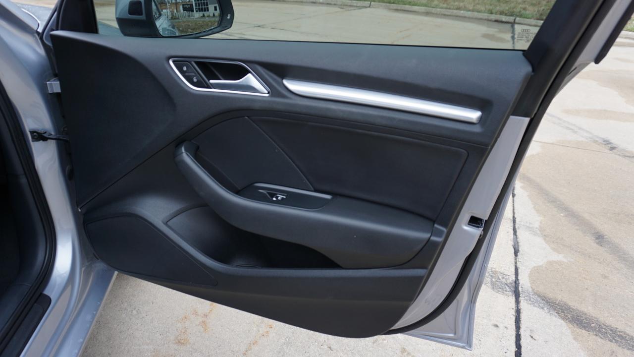 Audi A3 4dr Sdn quattro 2.0T Premium Plus 2015