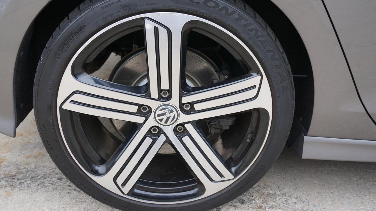 Volkswagen Golf R 4dr HB 2015