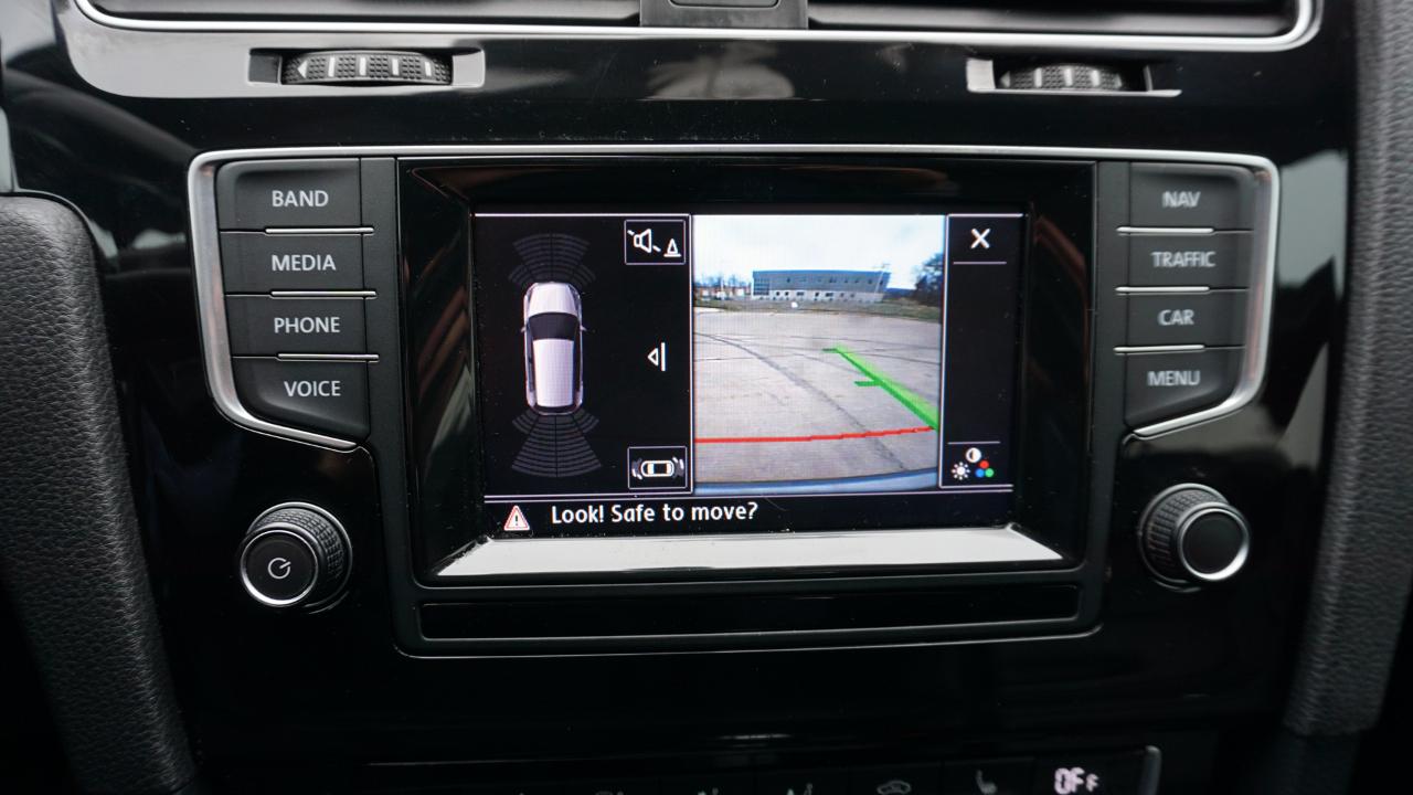 Volkswagen Golf R 4dr HB 2015