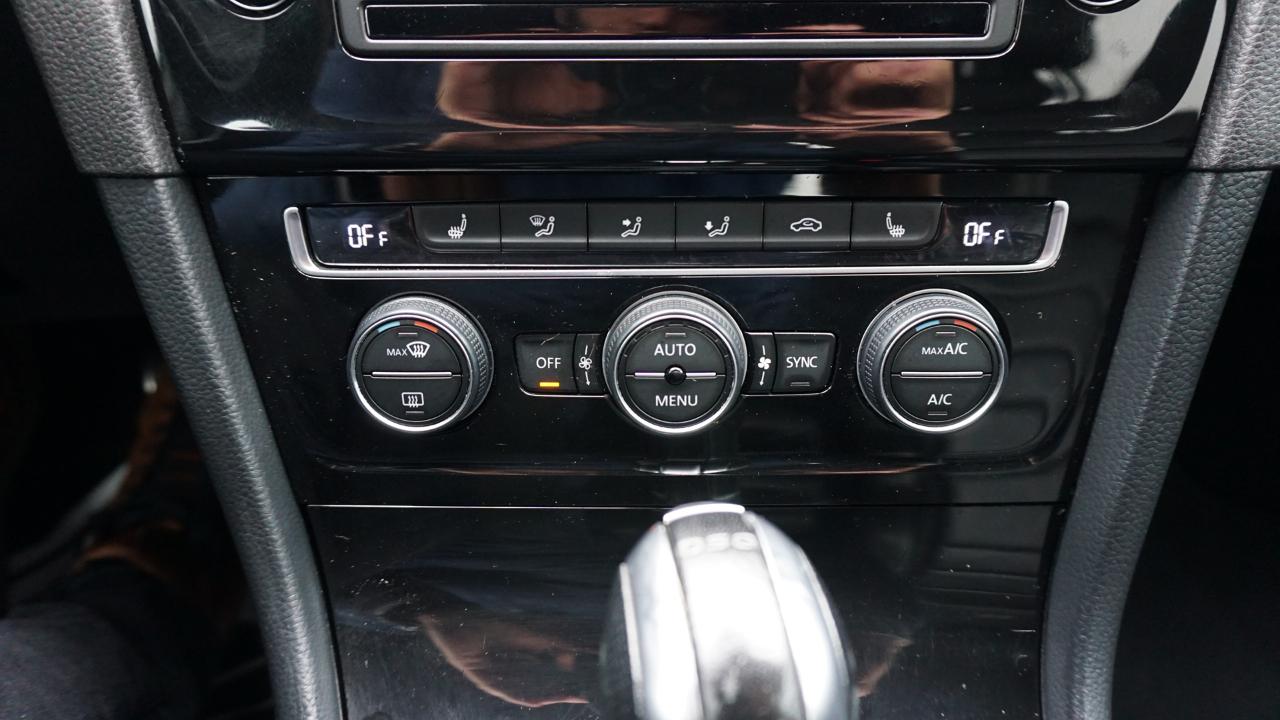 Volkswagen Golf R 4dr HB 2015