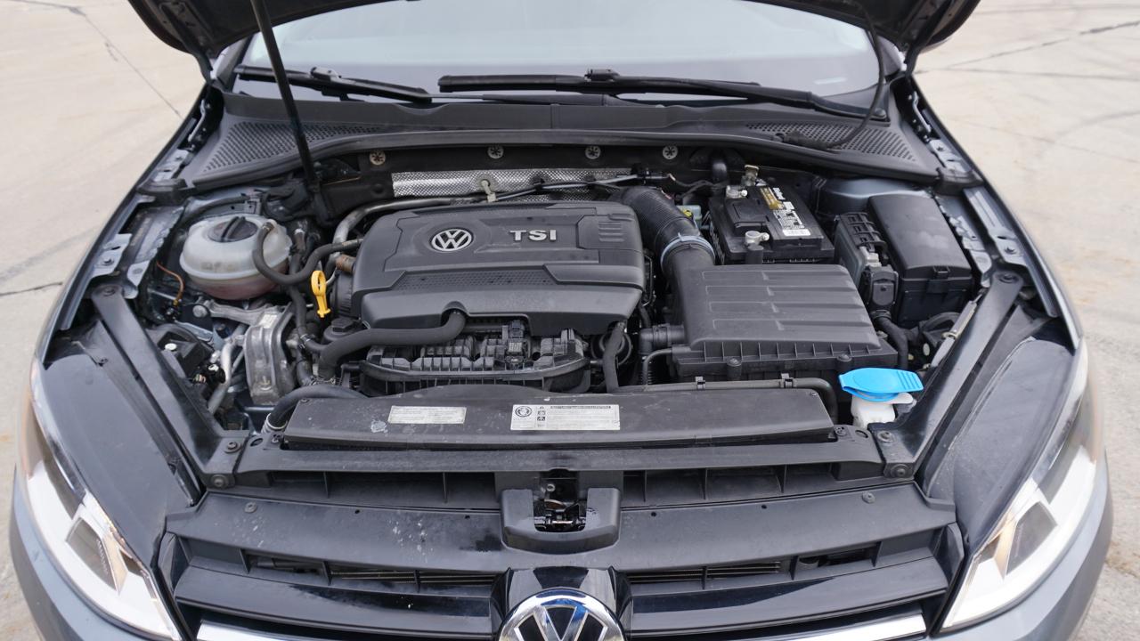 Volkswagen Golf SportWagen 4dr Auto TSI S 2015