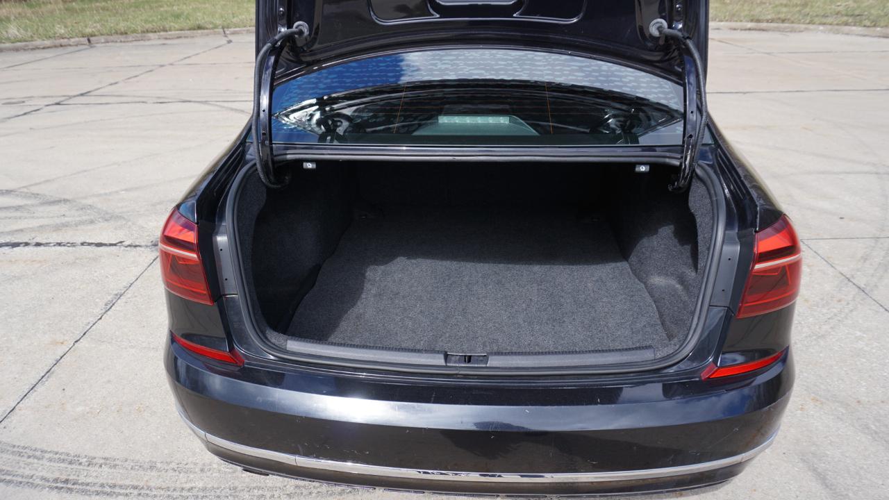 Volkswagen Passat 2.0T Wolfsburg Edition Auto 2019