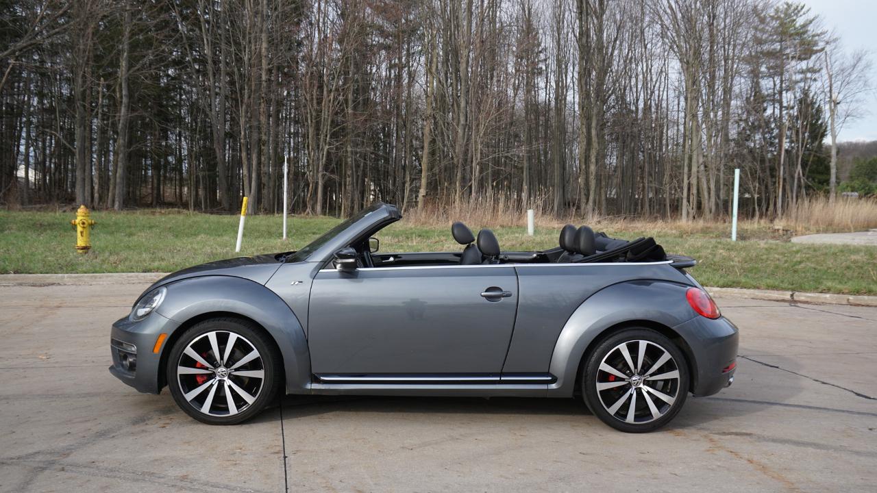Volkswagen Beetle Convertible 2dr DSG 2.0T R-Line PZEV 2014