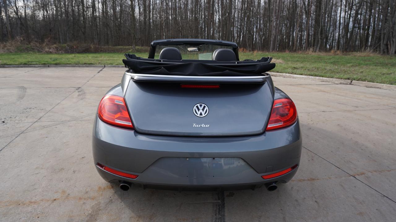 Volkswagen Beetle Convertible 2dr DSG 2.0T R-Line PZEV 2014