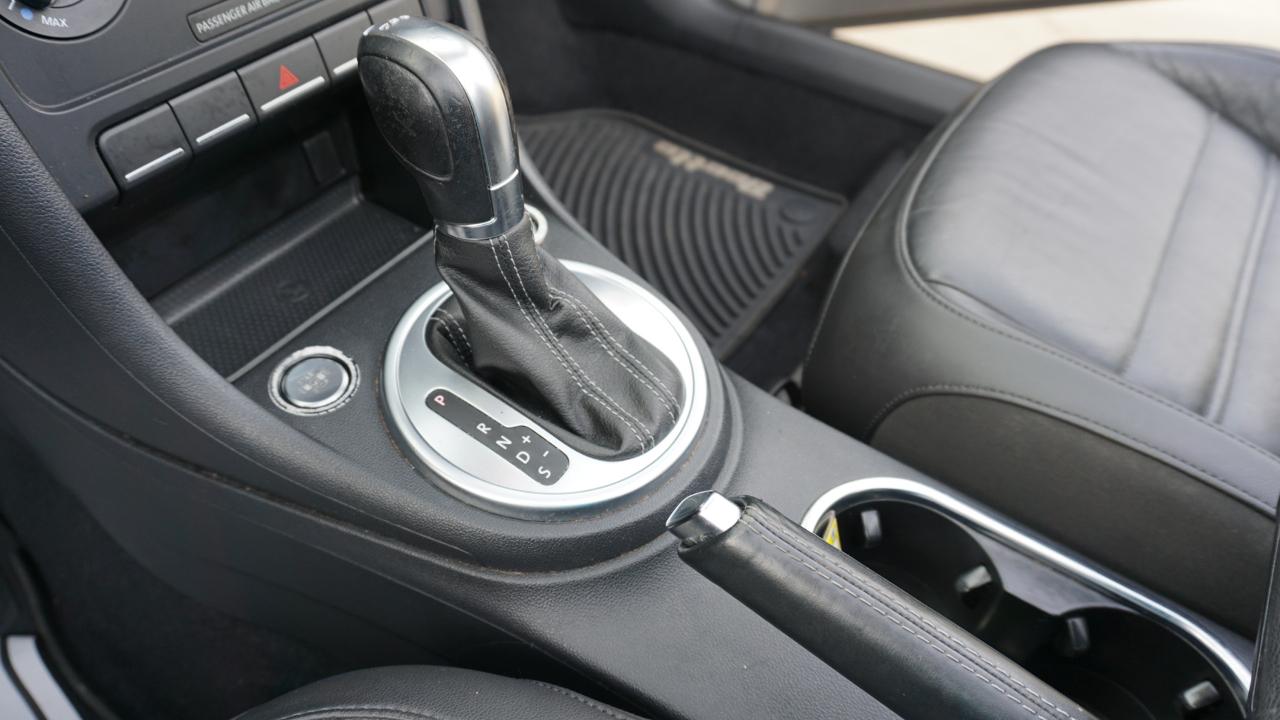 Volkswagen Beetle Convertible 2dr DSG 2.0T R-Line PZEV 2014