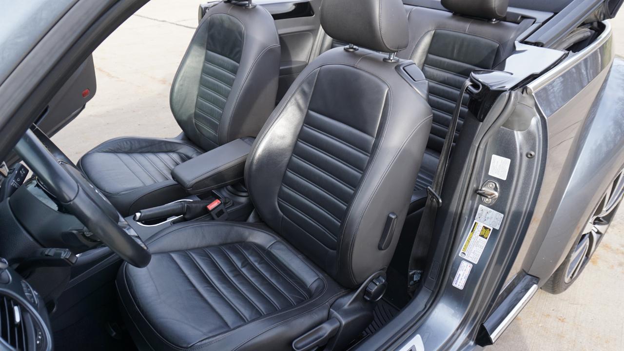 Volkswagen Beetle Convertible 2dr DSG 2.0T R-Line PZEV 2014