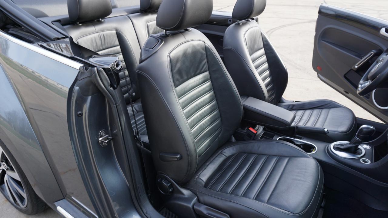 Volkswagen Beetle Convertible 2dr DSG 2.0T R-Line PZEV 2014