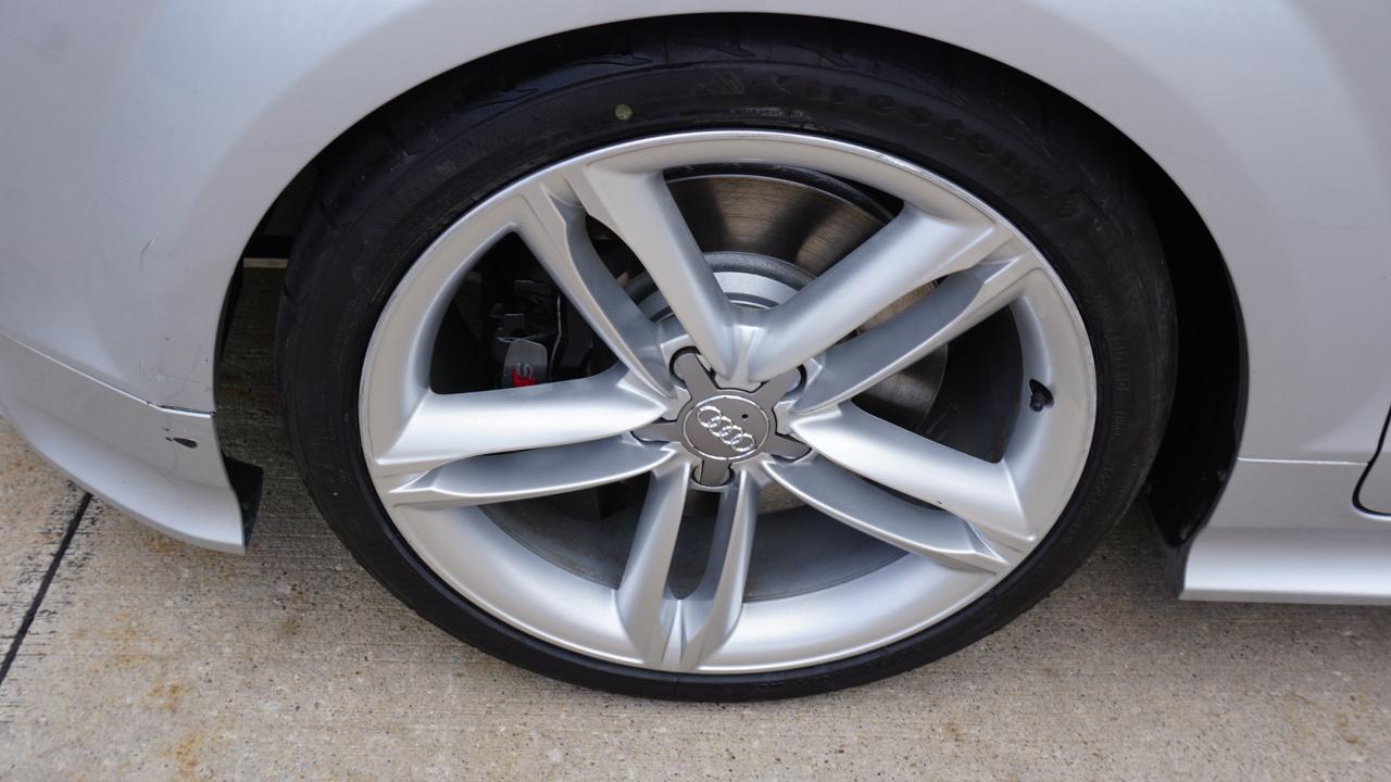 Audi TTS 2dr Cpe S tronic quattro 2.0T 2015