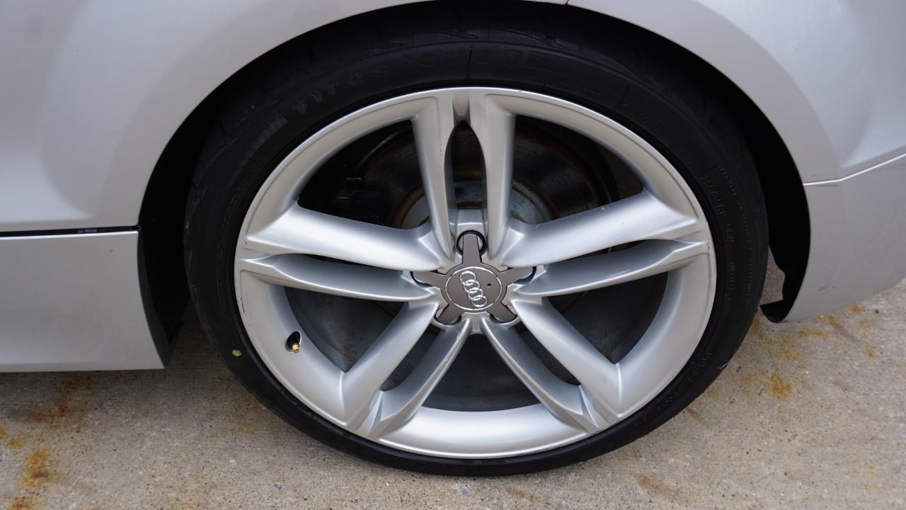 Audi TTS 2dr Cpe S tronic quattro 2.0T 2015