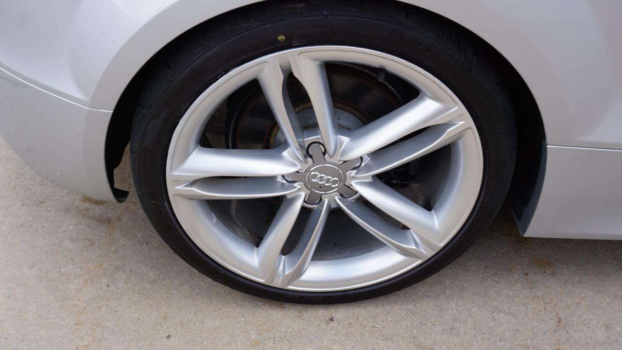 Audi TTS 2dr Cpe S tronic quattro 2.0T 2015