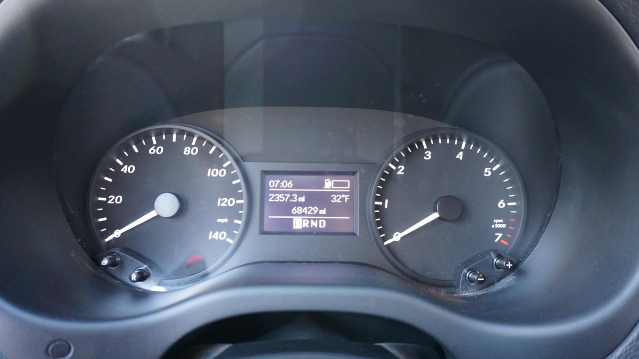 Mercedes-Benz Metris Cargo Van Standard Roof 126" Wheelbase 2019