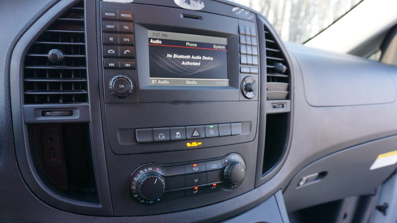Mercedes-Benz Metris Cargo Van Standard Roof 126" Wheelbase 2019