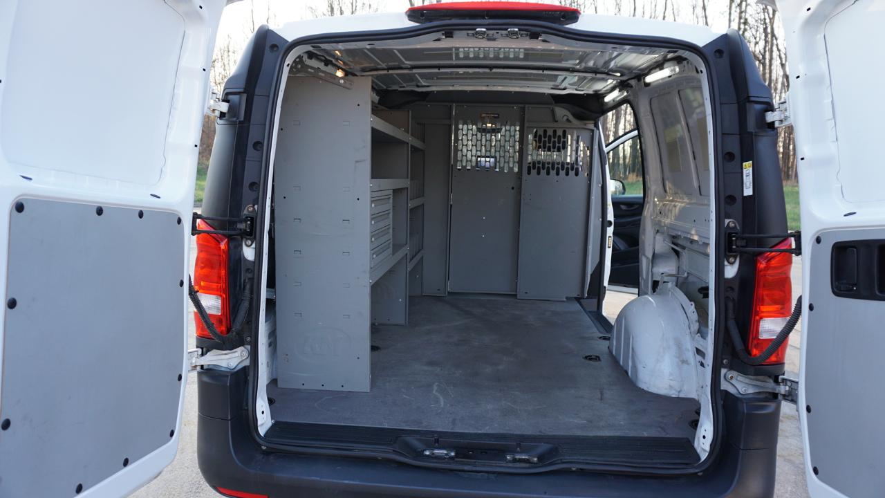 Mercedes-Benz Metris Cargo Van Standard Roof 126" Wheelbase 2019