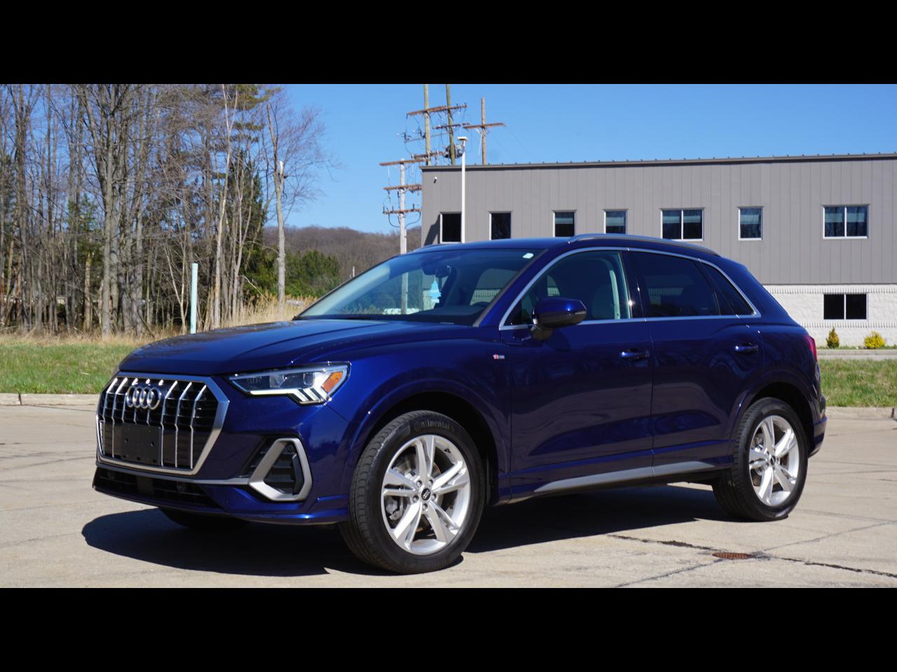 Audi Q3 S line Premium Plus 45 TFSI quattro 2023