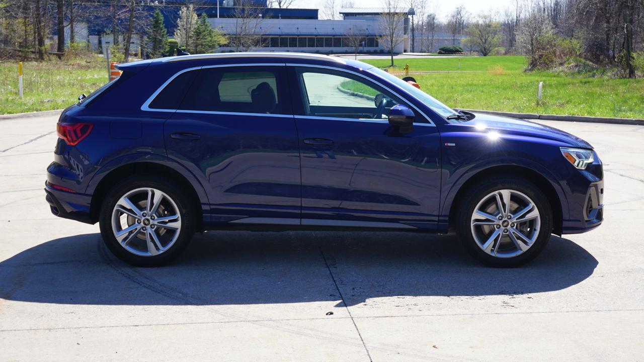 Audi Q3 S line Premium Plus 45 TFSI quattro 2023