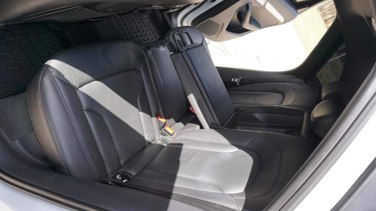 Audi Q3 2.0 TFSI Sport Premium quattro AWD 2018