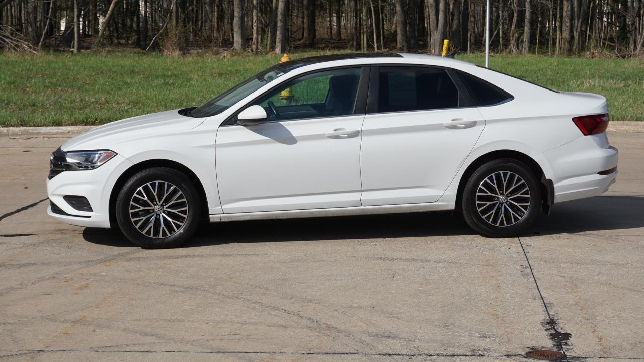 Volkswagen Jetta SE Auto 2021