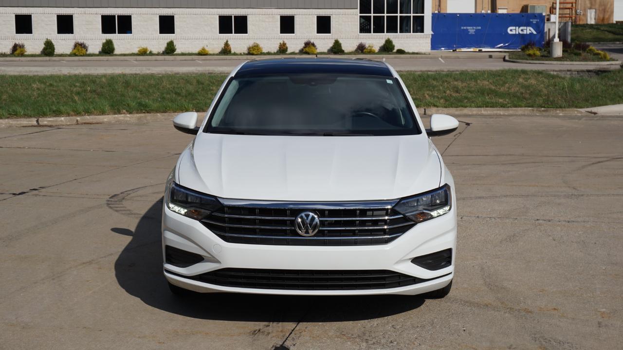 Volkswagen Jetta SE Auto 2021