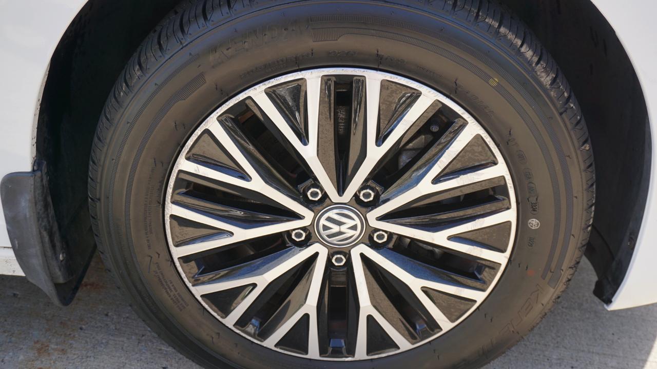 Volkswagen Jetta SE Auto 2021