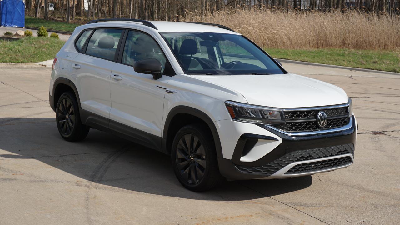 Volkswagen Taos S FWD 2024