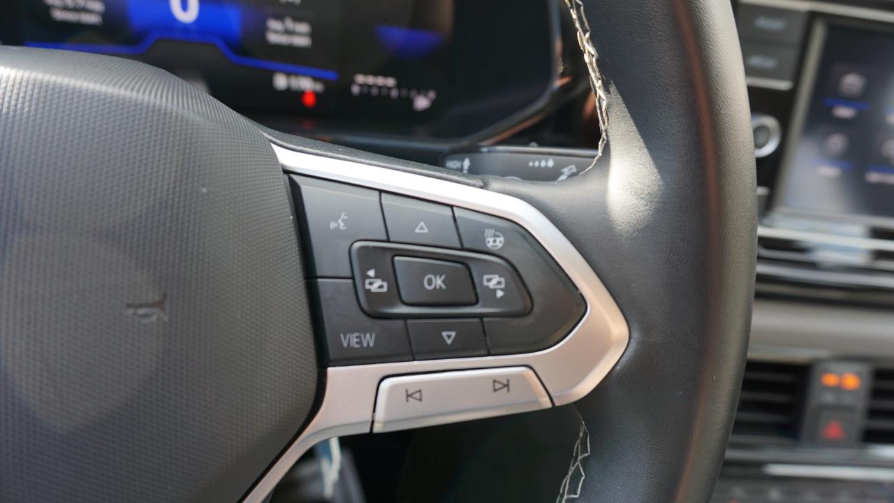 Volkswagen Taos S FWD 2024