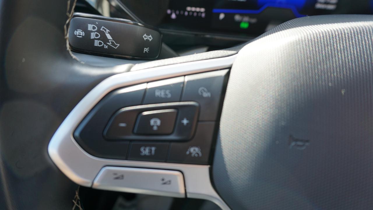 Volkswagen Taos S FWD 2024