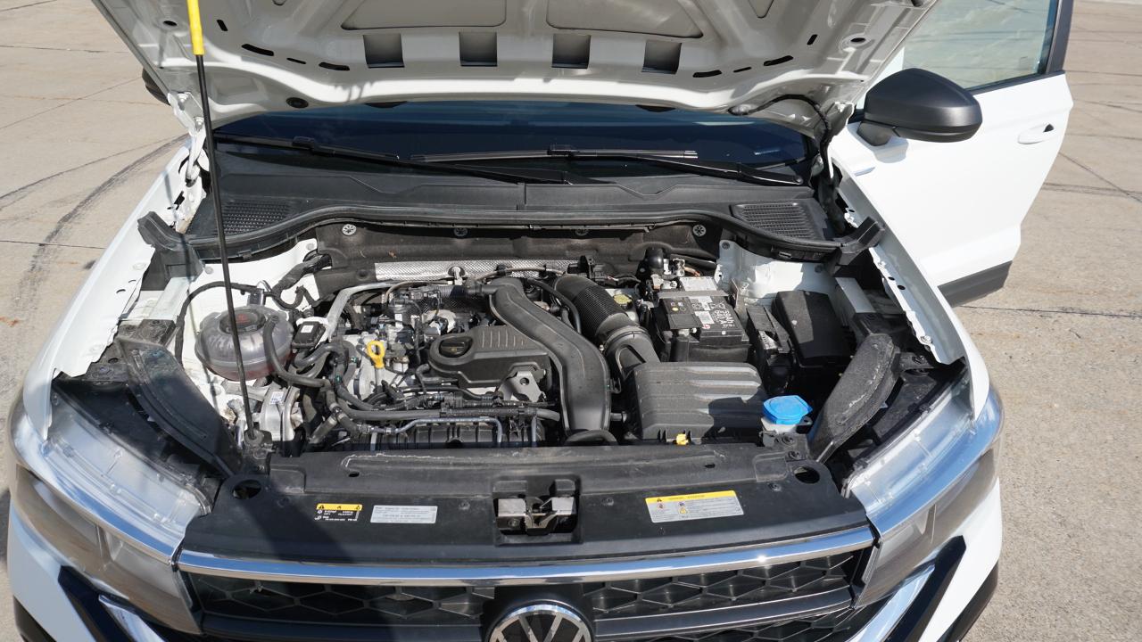 Volkswagen Taos S FWD 2024