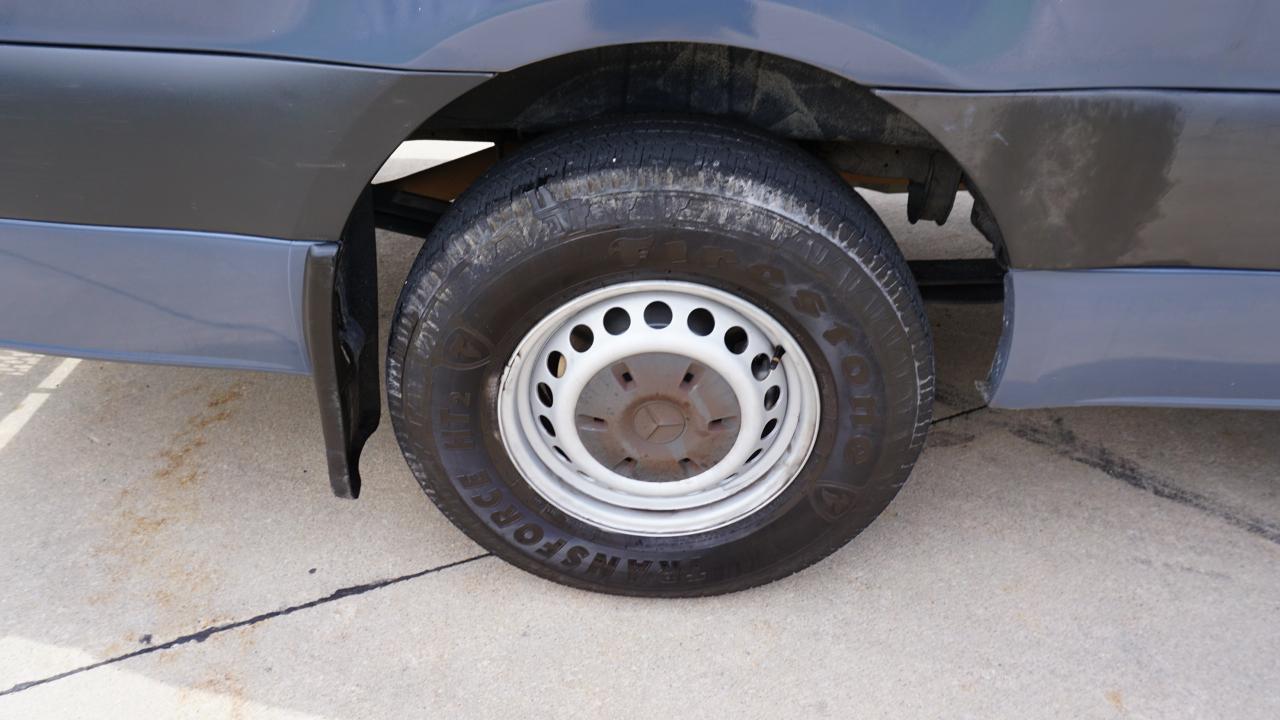 Mercedes-Benz Sprinter Van 2500 High Roof V6 170" RWD 2019