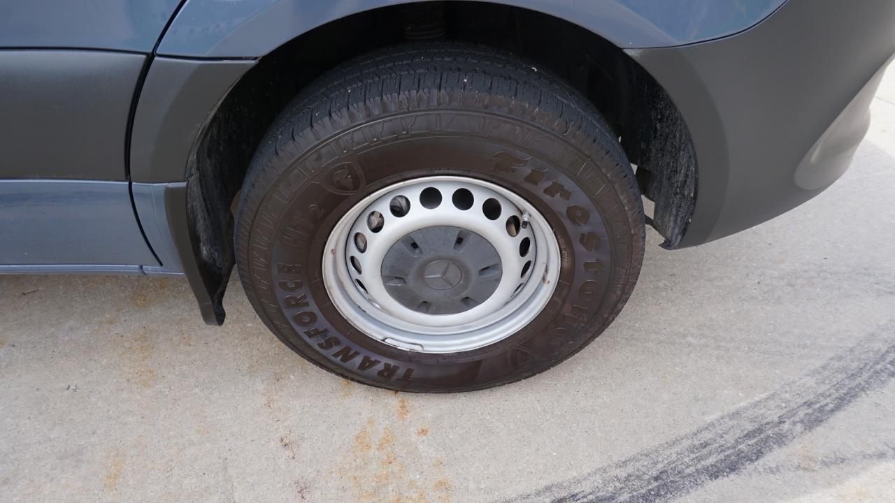 Mercedes-Benz Sprinter Van 2500 High Roof V6 170" RWD 2019