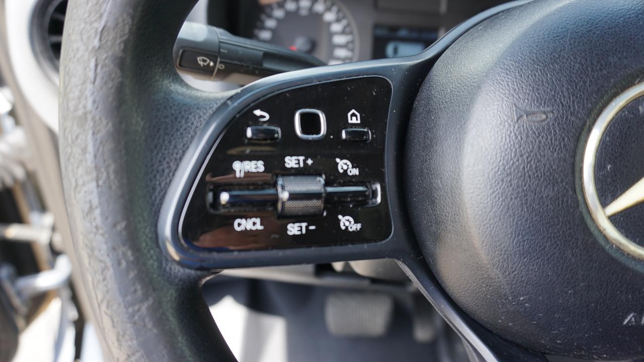 Mercedes-Benz Sprinter Van 2500 High Roof V6 170" RWD 2019