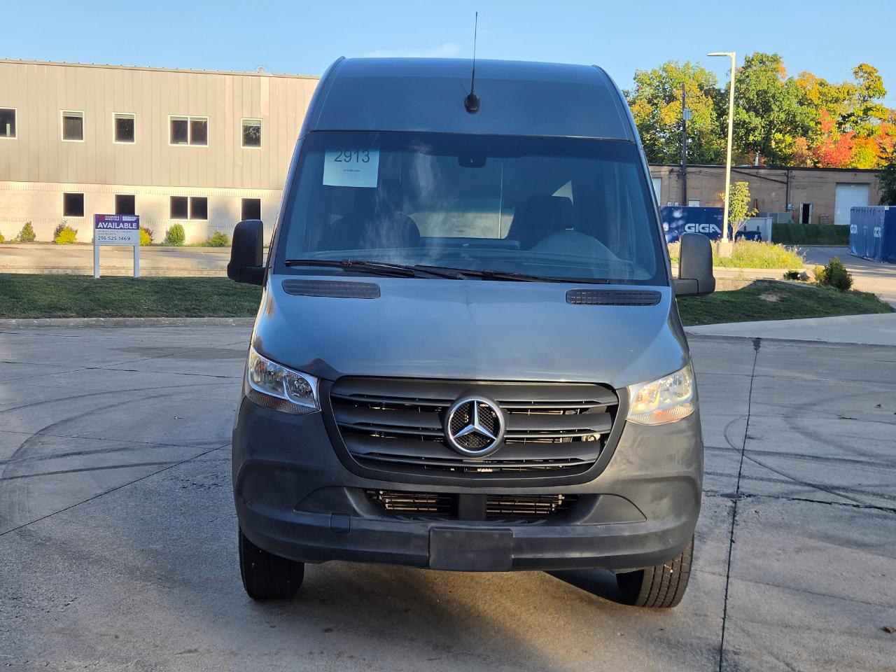 Mercedes-Benz Sprinter Van 2500 High Roof V6 144" RWD 2019