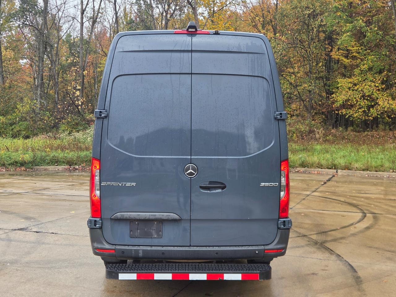 Mercedes-Benz Sprinter Van 2500 High Roof V6 170" RWD 2019