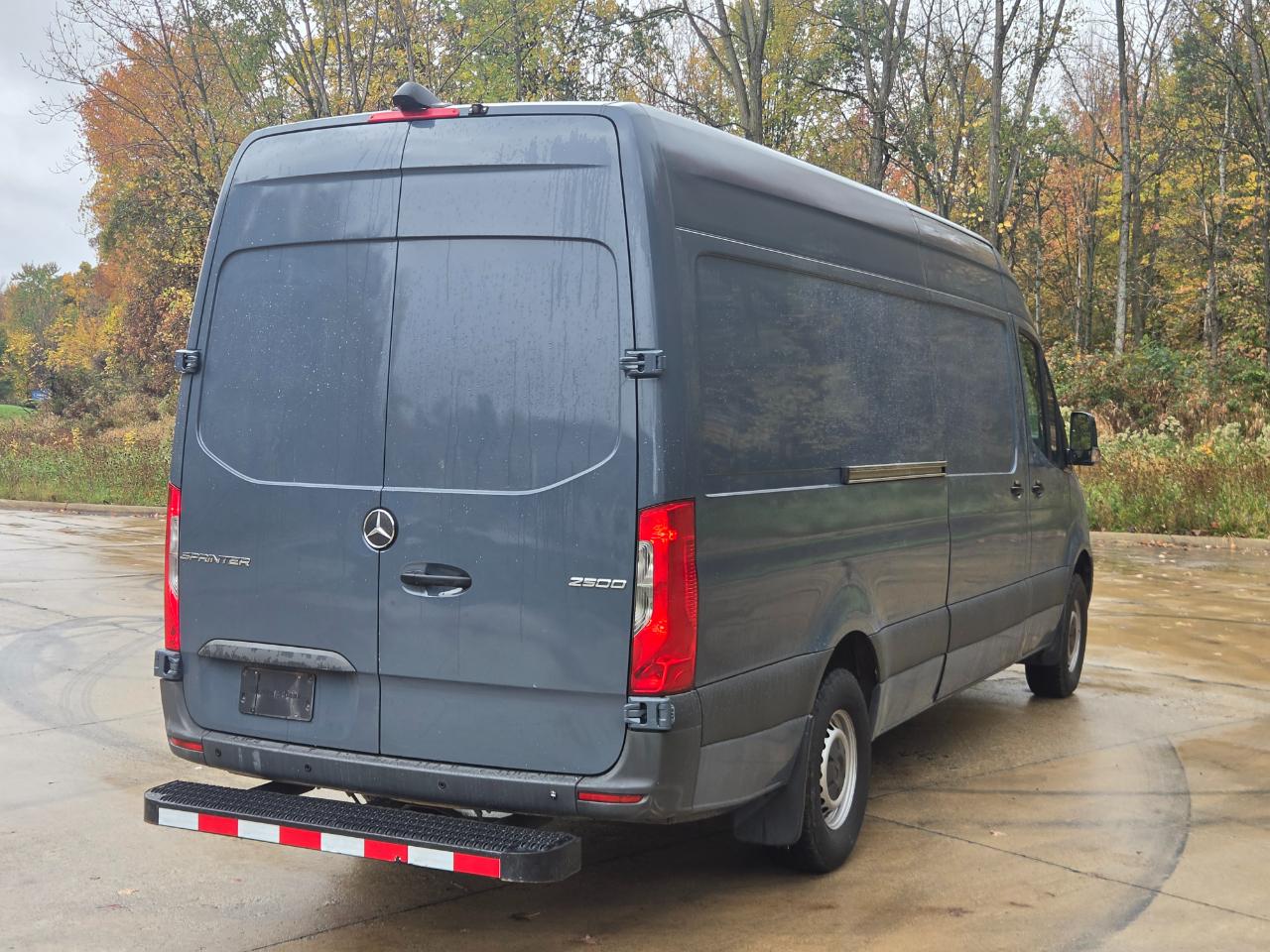 Mercedes-Benz Sprinter Van 2500 High Roof V6 170" RWD 2019