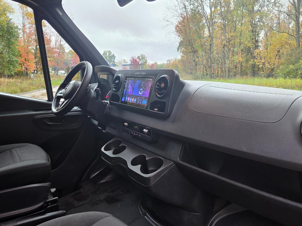Mercedes-Benz Sprinter Van 2500 High Roof V6 170" RWD 2019