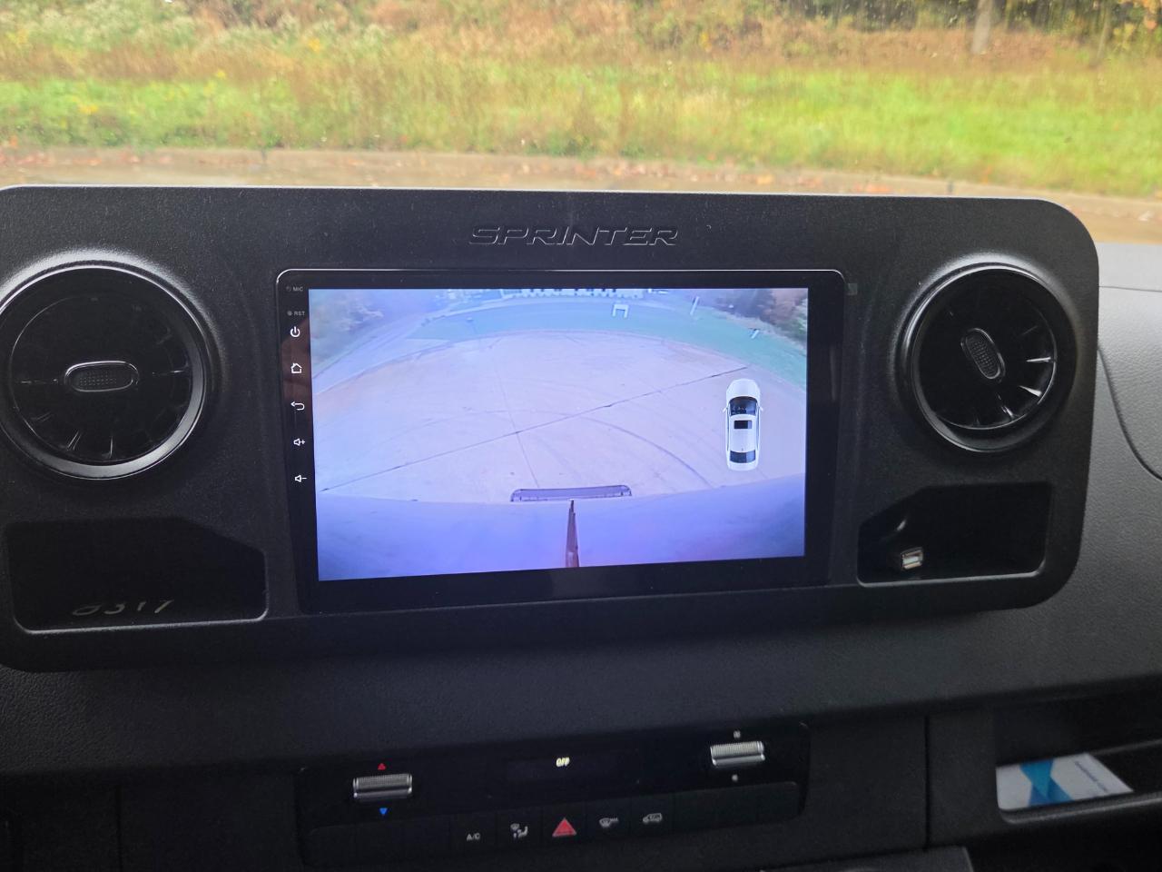 Mercedes-Benz Sprinter Van 2500 High Roof V6 170" RWD 2019
