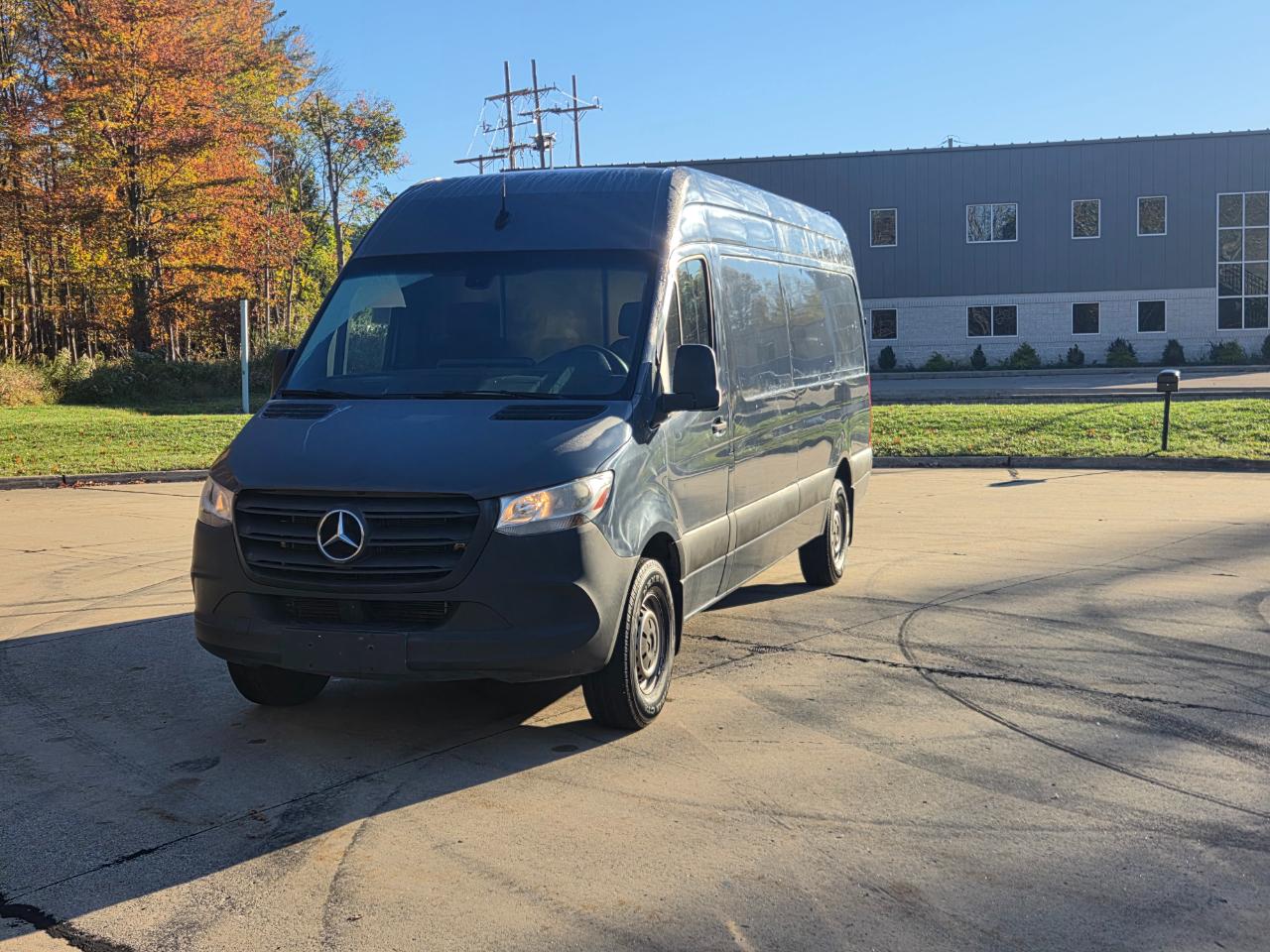Mercedes-Benz Sprinter Van 2500 High Roof V6 170" RWD 2019