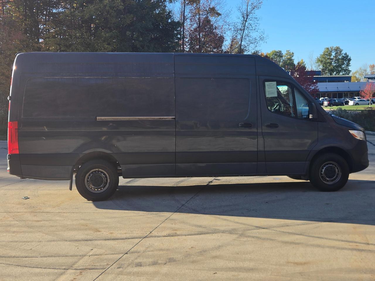 Mercedes-Benz Sprinter Van 2500 High Roof V6 170" RWD 2019