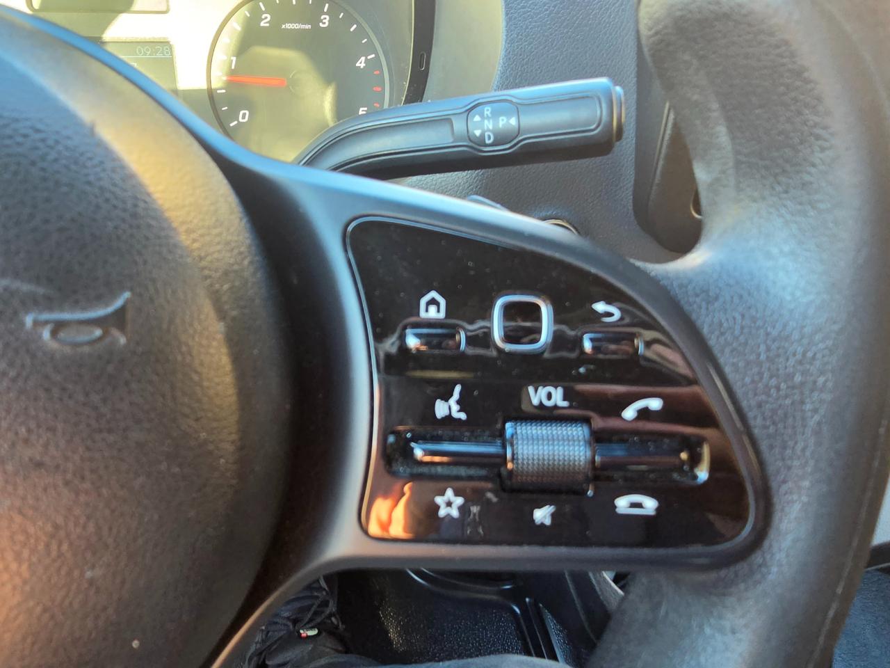Mercedes-Benz Sprinter Van 2500 High Roof V6 170" RWD 2019