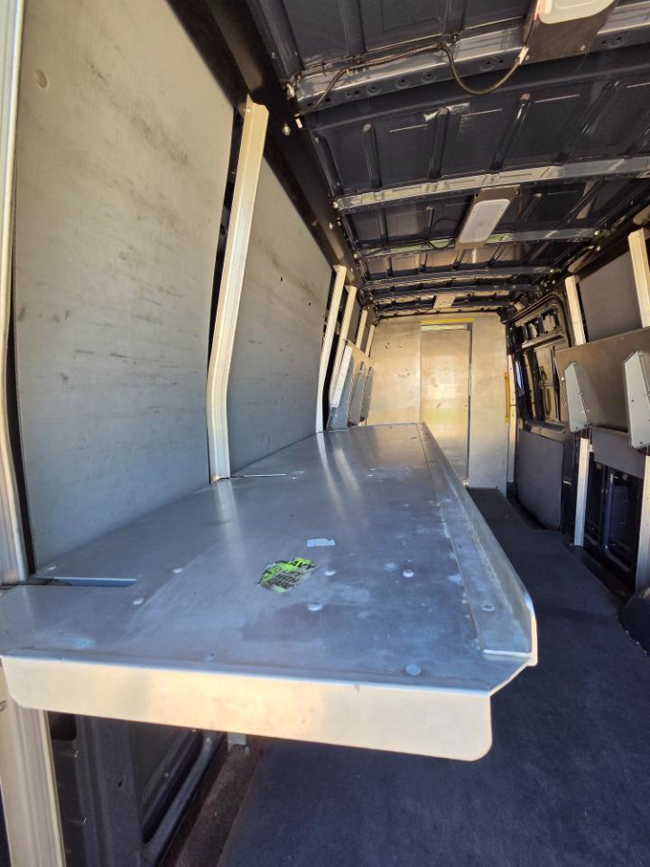Mercedes-Benz Sprinter Van 2500 High Roof V6 170" RWD 2019